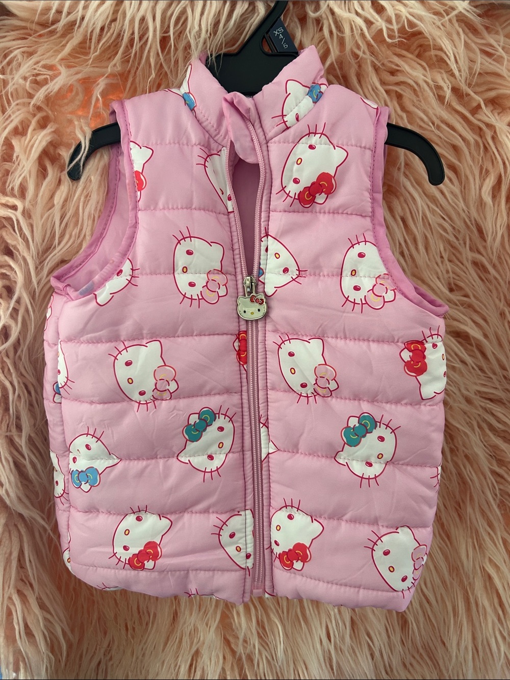 Hello Kitty Pink Quilted Kids Puffer Vest with Character Zip Girl’s Size 4